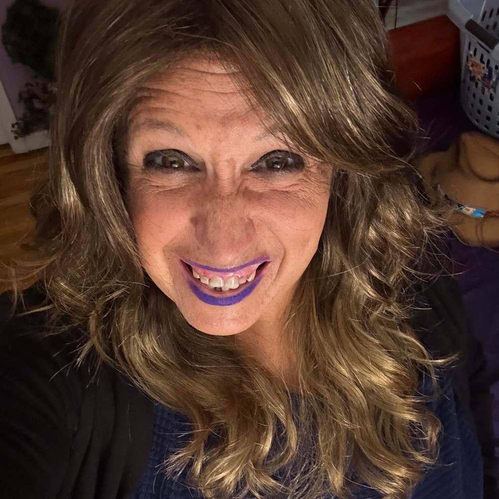 Meet your Posher, Robyn